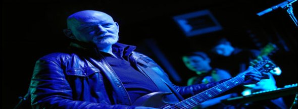 Brendan-perry-banner-foto