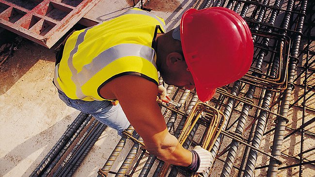 565167-construction-worker